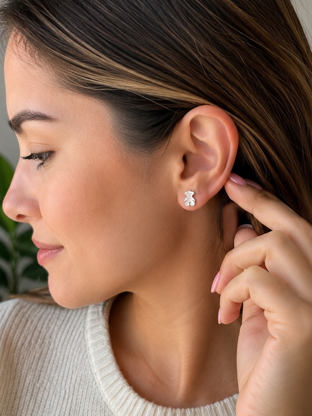 Sterling Silver Teddy Bear Stud Earrings | Cute Bear Design | New in Gift Box 🤍🧸 - Picture 3 of 7